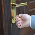 疲れをためないライフスタイル1「定時に帰る」