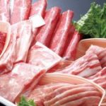 大腸がん「肉類や乳製品など動物性脂肪の過剰摂取が原因
